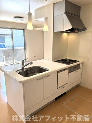 【キッチン】 | ファミーユ曙 | 対面式システムキッチン