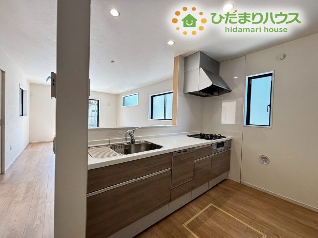 本庄市見福　17期　新築一戸建て　ずっとプラス　02のキッチン|人気の対面式キッチン！
リビングにいるご家族と会話しながらお料理できちゃいます♪