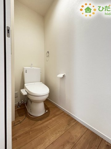 本庄市見福　17期　新築一戸建て　ずっとプラス　02のトイレ|広々としたおトイレ♪