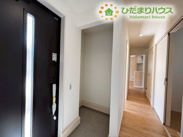 本庄市見福　17期　新築一戸建て　ずっとプラス　02の収納|シューズインクローク付きなので
ベビーカーやゴルフバッグ等を収納してもOK！