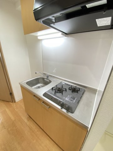 大阪市浪速区恵美須西３丁目の賃貸マンションのキッチン