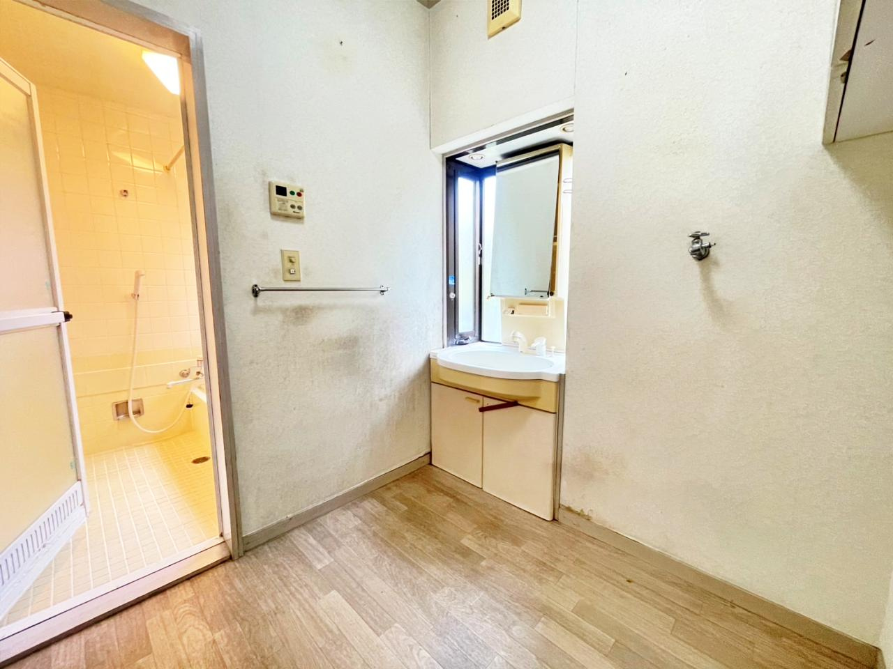 中古戸建　南つつじヶ丘桜台2丁目の洗面所