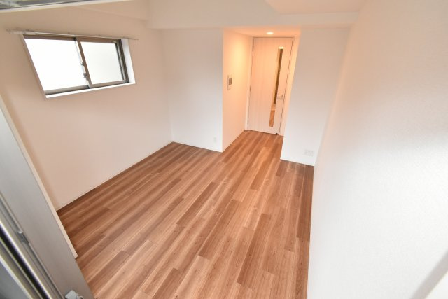 S-FORT大正リヴィエールの洋室