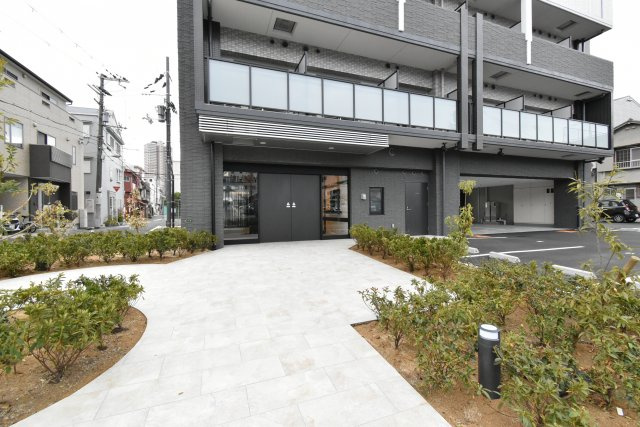 S-FORT大正リヴィエールのエントランス