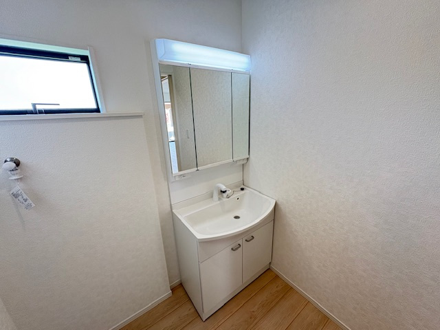 上里町勅使河原第17（全7棟）1号棟の独立洗面台