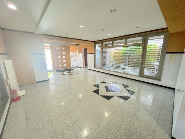 アクセス長住中央公園のエントランス