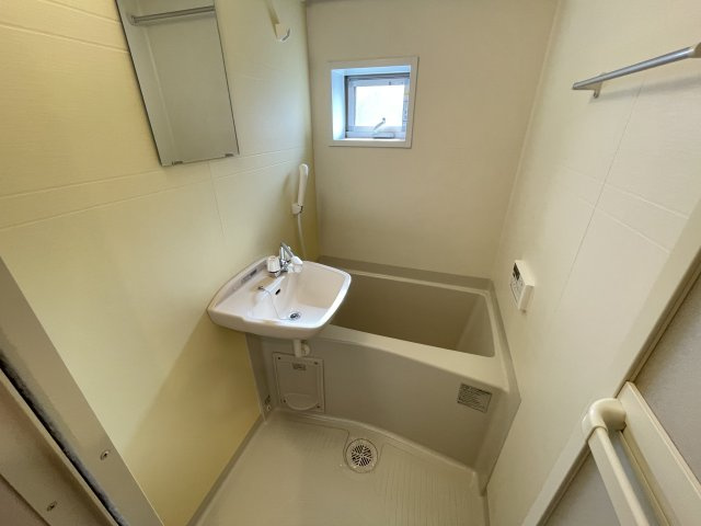 アポロLCの浴室