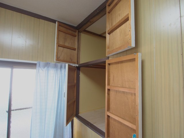 北川貸家の収納