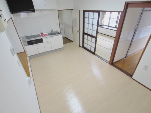 北川貸家の居間・リビング