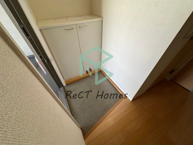 シャーメゾン桜の玄関