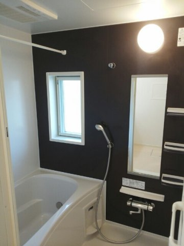 プラシード・プリムラＢの浴室