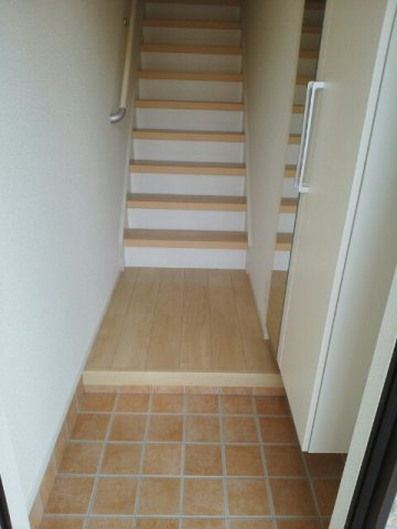 プラシード・プリムラＢの玄関