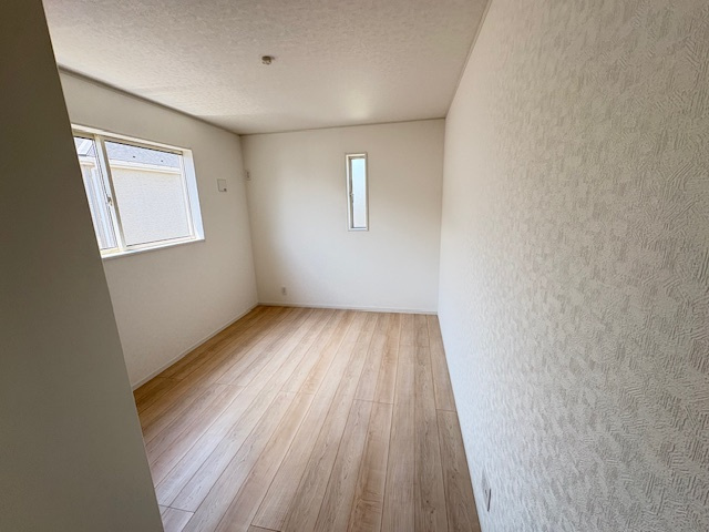 上里町勅使河原第17（全7棟)6号棟の洋室