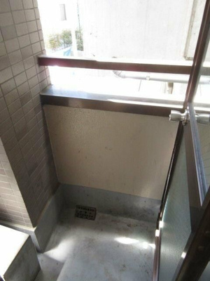 【バルコニー】 | クレセント吉村 | 落ち着いた時間を過ごせるバルコニーです