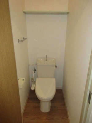 【トイレ】 | クレセント吉村 | 落ち着いたトイレです