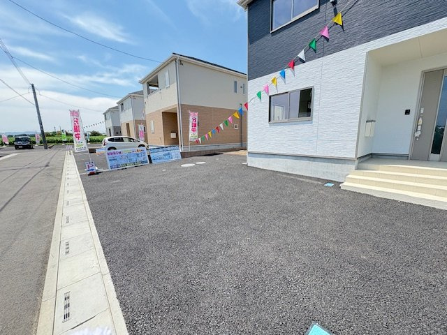 上里町勅使河原第17（全7棟)7号棟の駐車場