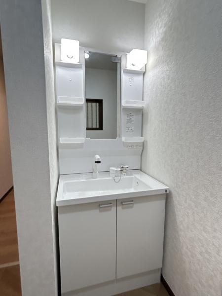 【独立洗面台】