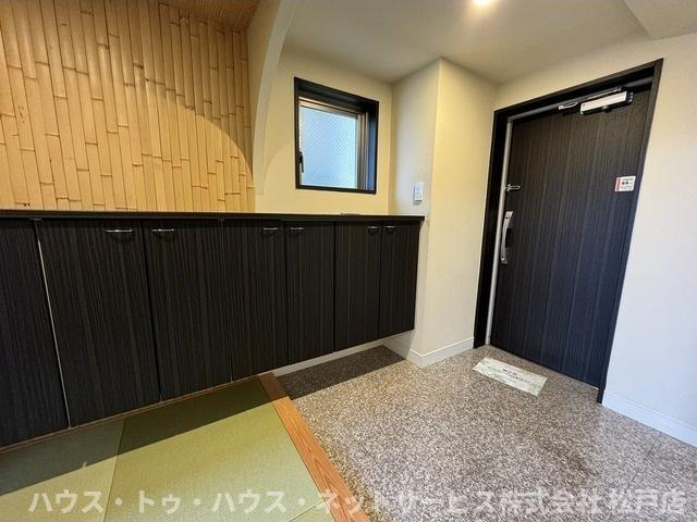 ウィズ松戸陽だまりの丘の玄関