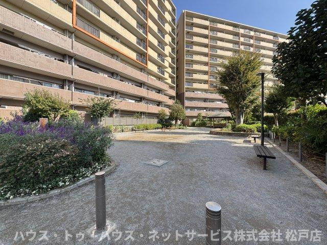 ウィズ松戸陽だまりの丘の周辺