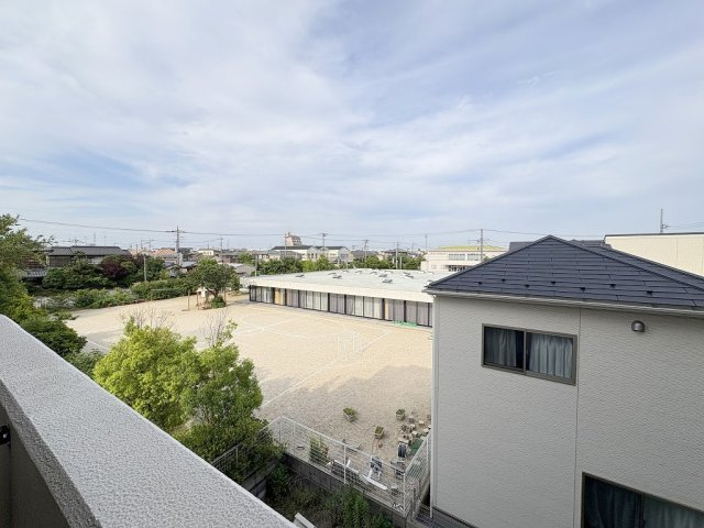 グランテラス水元公園の展望|バルコニーからの眺めです