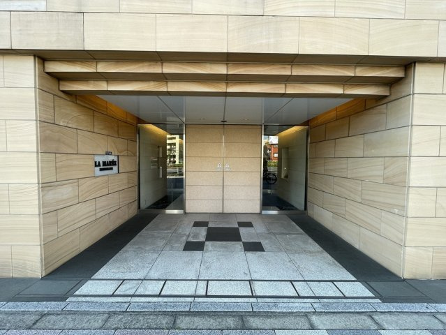 ラ・マーレ白金のエントランス
