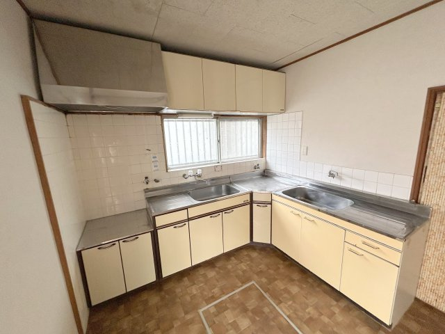 北信貴ケ丘2丁目貸家のキッチン