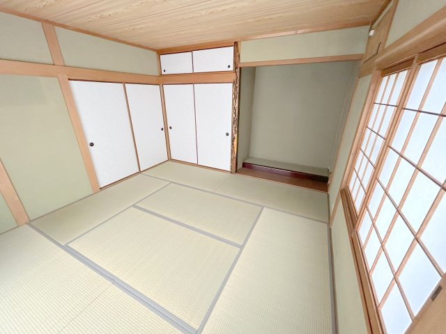 北信貴ケ丘2丁目貸家の和室