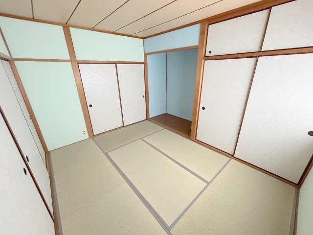 北信貴ケ丘2丁目貸家の和室