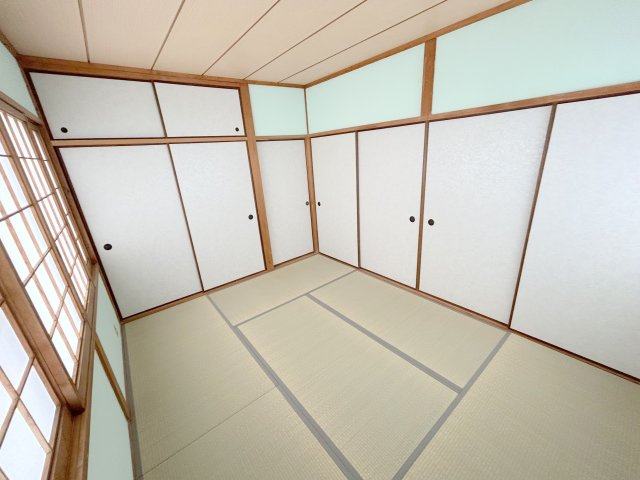 北信貴ケ丘2丁目貸家の和室