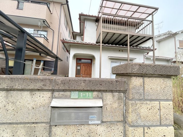 北信貴ケ丘2丁目貸家の外観