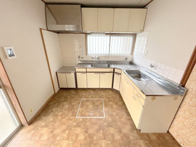 北信貴ケ丘2丁目貸家のキッチン