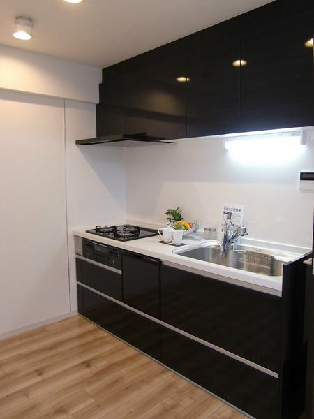 ラポート浦和のキッチン|コンパクトなキッチンで掃除もラクラク