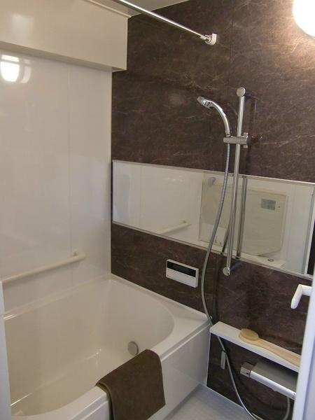 ラポート浦和の浴室|コンパクトで使いやすいお風呂です