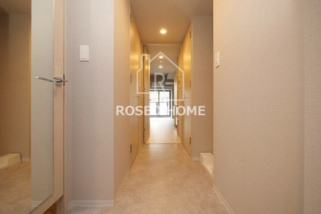 Dimora靭公園の玄関