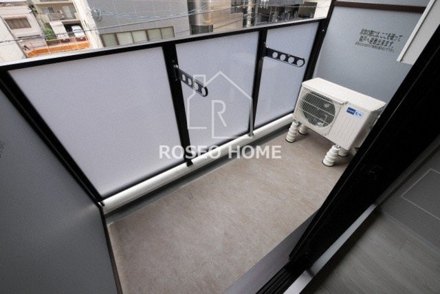 Dimora靭公園のバルコニー