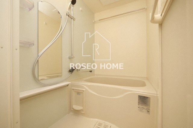 Dimora靭公園の浴室