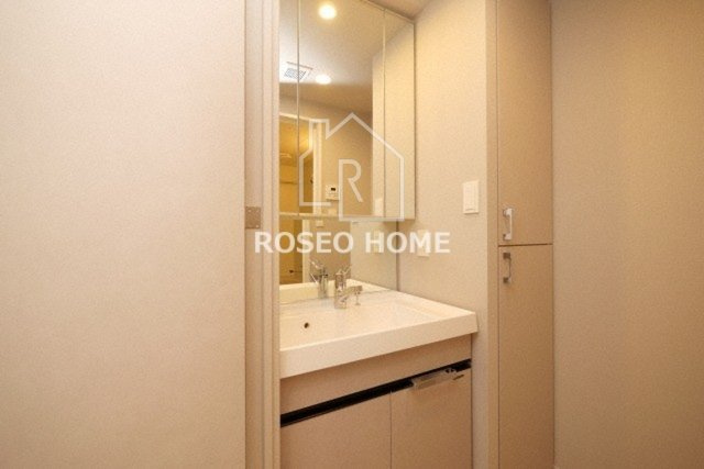 Dimora靭公園の洗面所