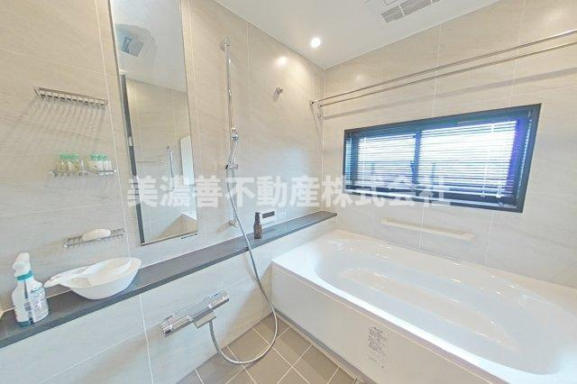 ６５４２７　ライオンズ岐阜プレミストタワー35の浴室