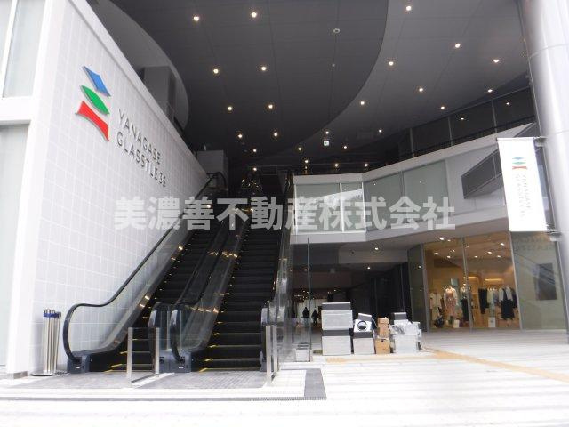 ６５４２７　ライオンズ岐阜プレミストタワー35のエントランス