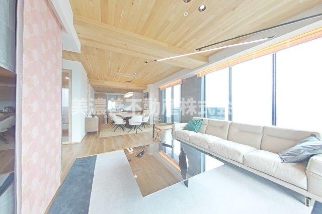 ６５４２７　ライオンズ岐阜プレミストタワー35の居間・リビング