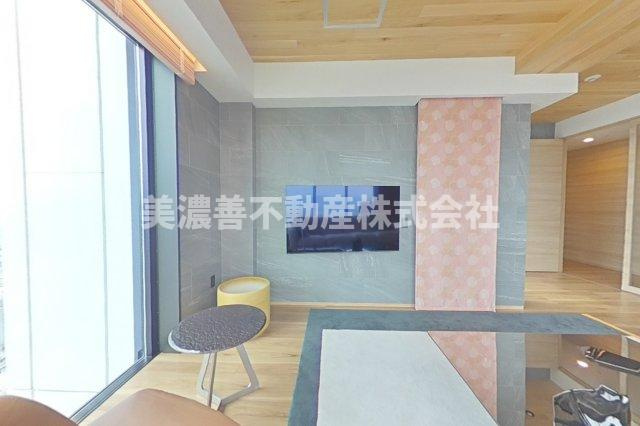 ６５４２７　ライオンズ岐阜プレミストタワー35の居間・リビング