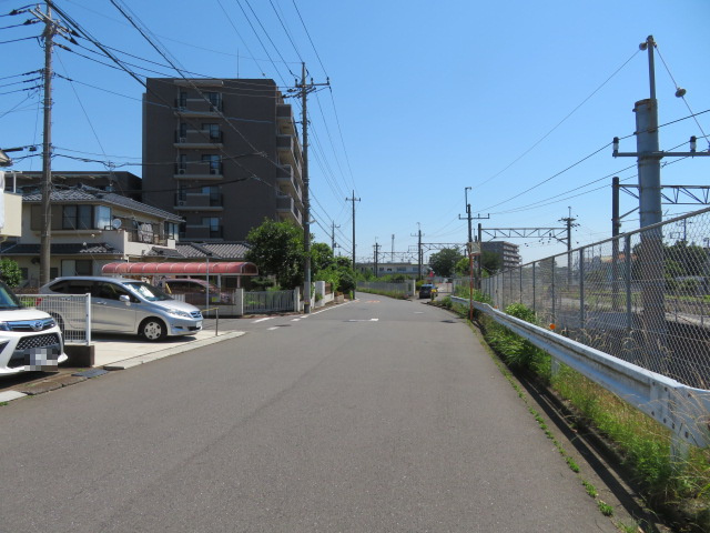 所沢市東所沢１丁目のビル