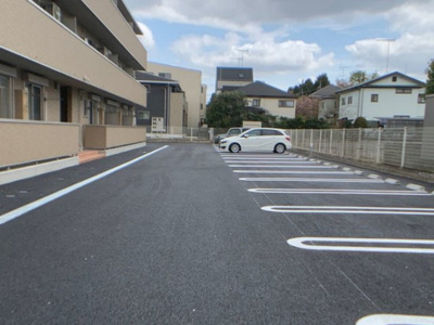 【駐車場】 | ブランキューブ