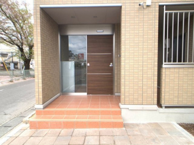 【エントランス】 | ブランキューブ