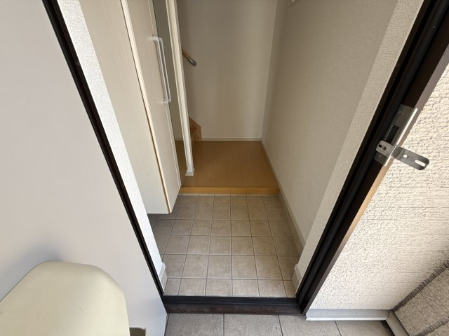 セシール　カツハラＡの玄関