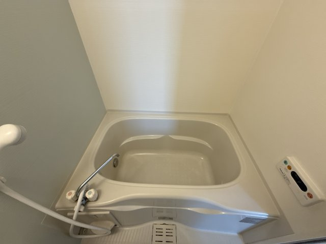 セシール　カツハラＡの浴室