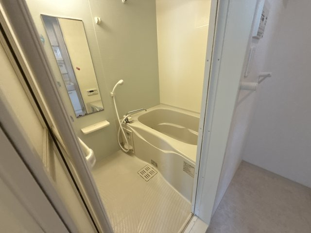 セシール　カツハラＡの浴室