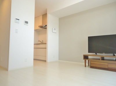 【居間・リビング】 | D-room引野 | 洋室8.7帖
