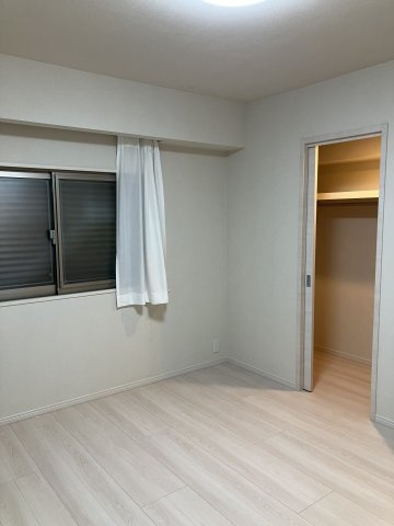 リビオ初台アリアフォートの洋室