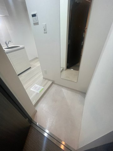 アイルプレミアム本駒込の玄関|シューズボックス付き※別室参考写真です。